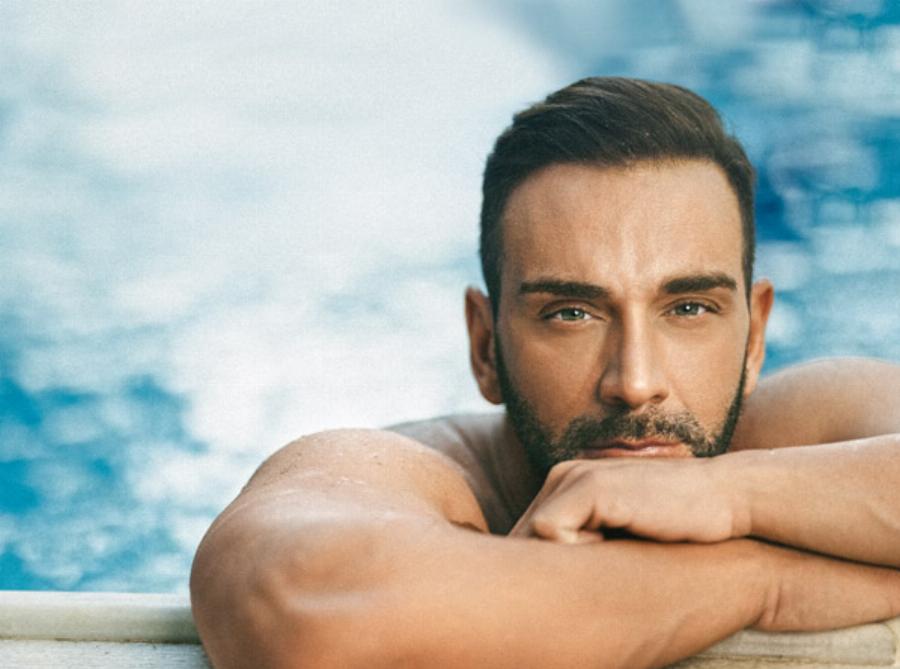 Κοκλώνης: «Δεν μου αρέσουν οι σταρ, είμαστε όλοι το ίδιο. Σταρ είναι μια μαμά που κάνει χαρούμενα τα παιδιά της»