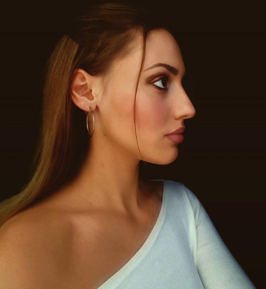 Καλλονή, επιτυχημένη και Ολυμπιονίκης: Η γήινη ομορφιά της Άννας Κορακάκη την κάνει να είναι η πιο εντυπωσιακή γυναίκα