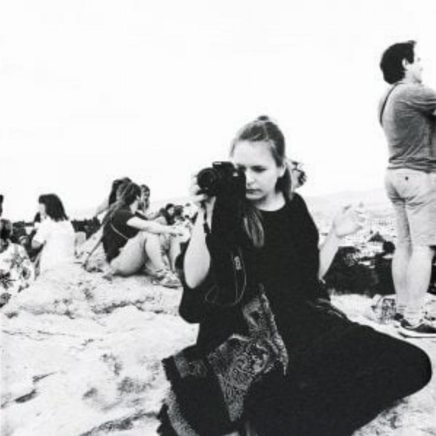 Βαλίσια Γκλέτσου: Η κόρη του Απόστολου Γκλέτσου, είναι 21 ετών και πήρε την ομορφιά του πατέρα της