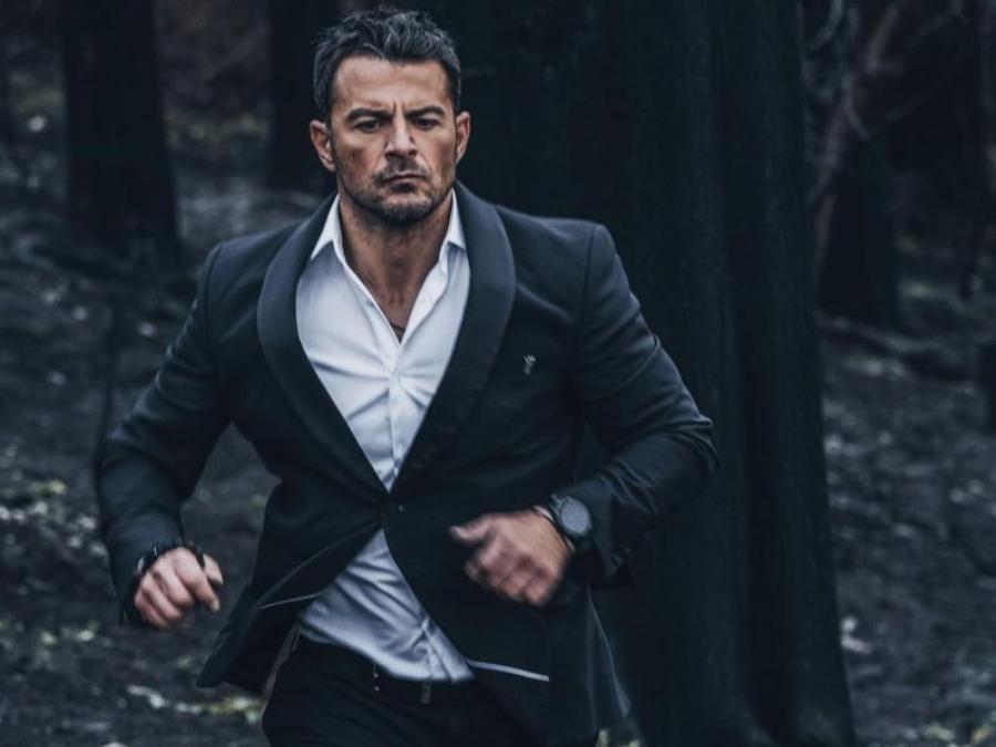 Γιώργος Αγγελόπουλος: Ο μεγάλος νικητής Survivor, η υποκριτική και το τατουάζ, ο παραλίγο γάμος και οι απώλειες που τον γονάτισαν