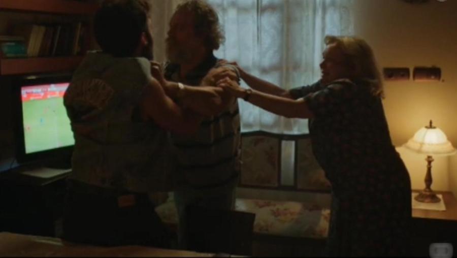 Maestro: Ο ξυλοδαρμός της Καβογιάννη που απθεώθηκε και η εξήγηση που έδωσε ο  Χριστόφορος Παπακαλιάτης