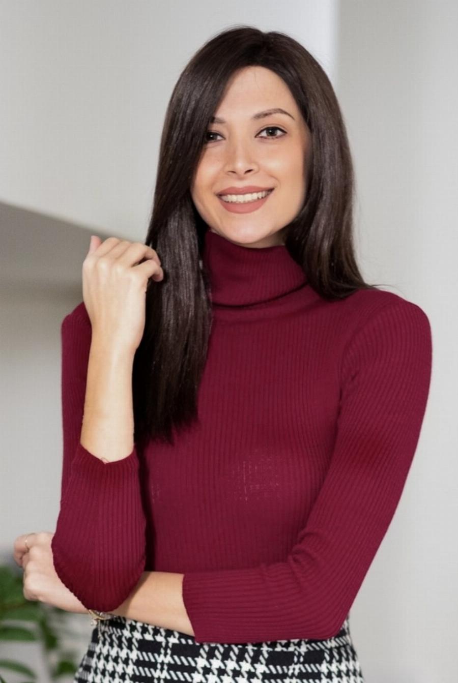 Νίκησε το «τέρας» και παραχώρησε μία σπάνια εξομολόγηση: Η Μαρία είναι το κορίτσι από τη Ρόδο, που νίκησε τον καρκίνο στα 27 της