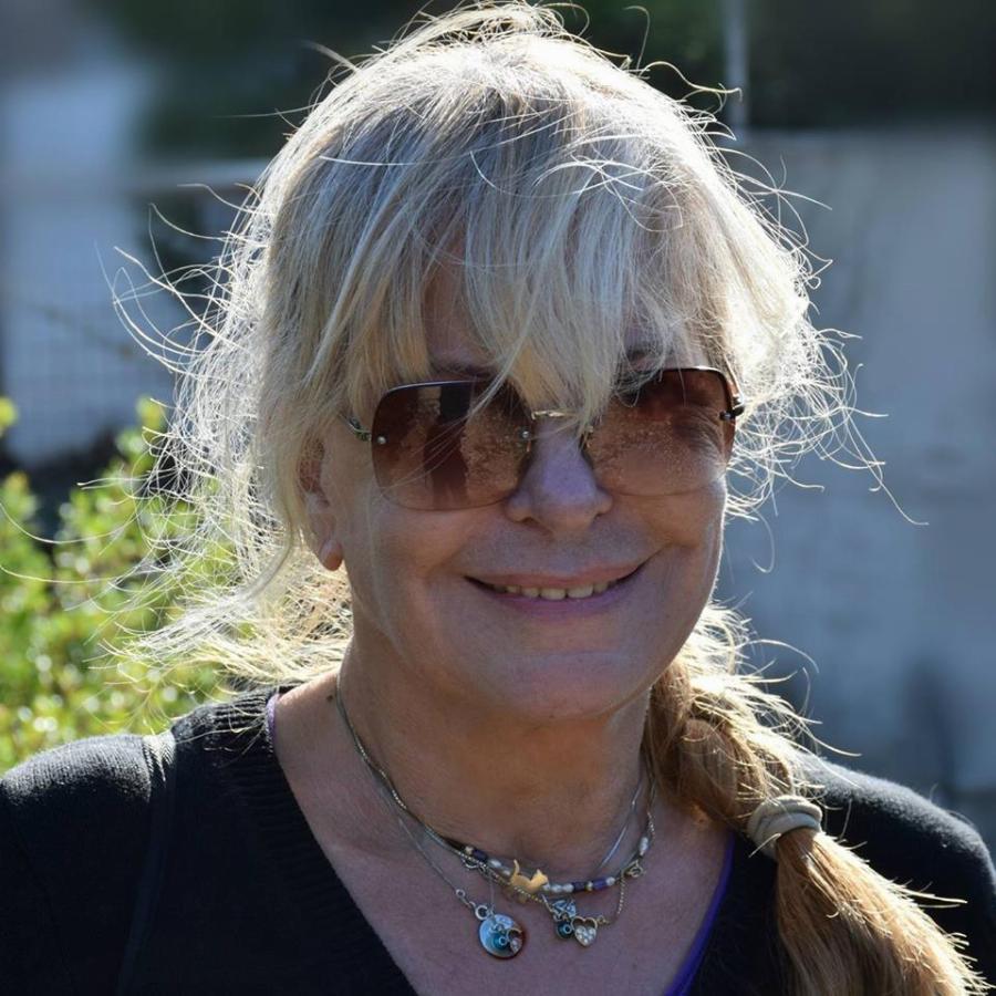 Χλόη Λιάσκου: Η γλυκιά ξανθιά του ελληνικού κινηματογράφου, είναι σήμερα εξίσου εντυπωσιακή με τη φυσική ομορφιά της