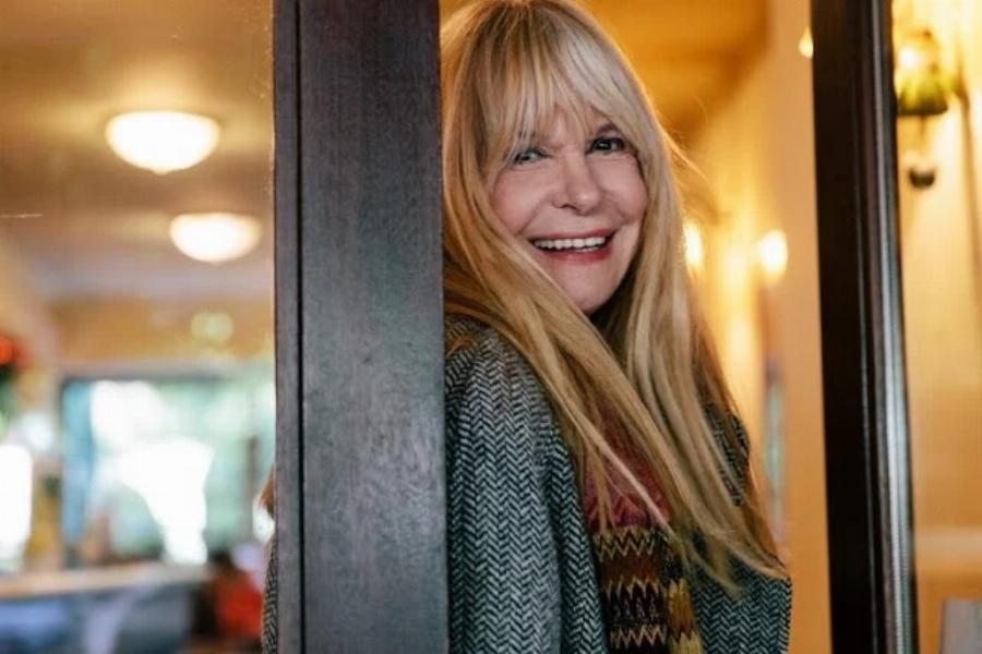 Χλόη Λιάσκου: Η γλυκιά ξανθιά του ελληνικού κινηματογράφου, είναι σήμερα εξίσου εντυπωσιακή με τη φυσική ομορφιά της