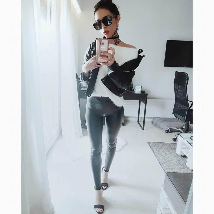 «Ήμουν 10 χρόνια στο ορφανοτροφείο»: Η Dat Lilly έκανε όλη την Ελλάδα να δακρύσει