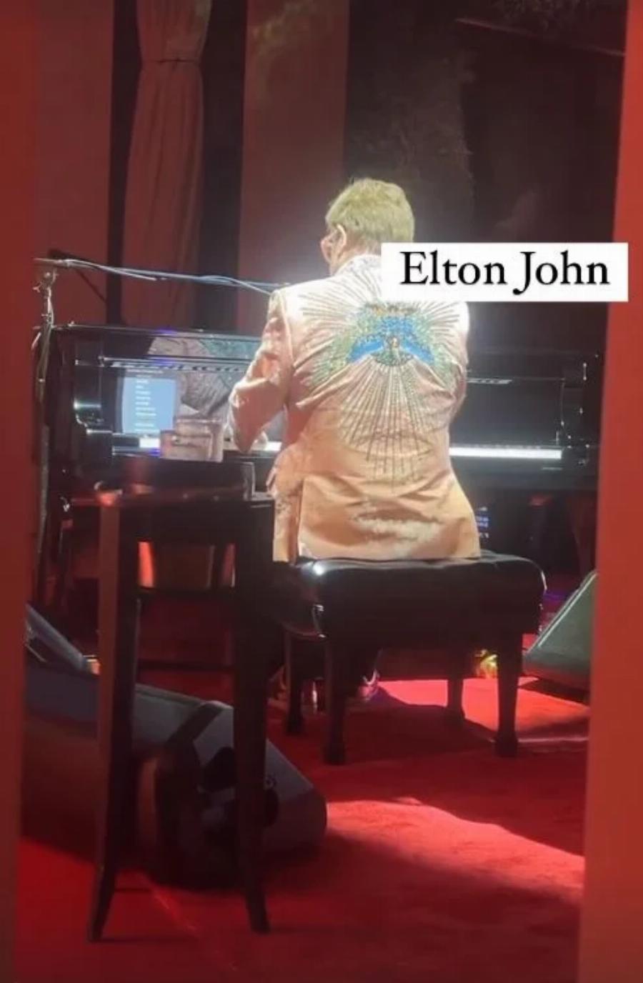 Κεραυνοβόλος έρωτας: Η 47χρονη γυναίκα που παντρεύτηκε 81χρονο δισεκατομμυριούχο