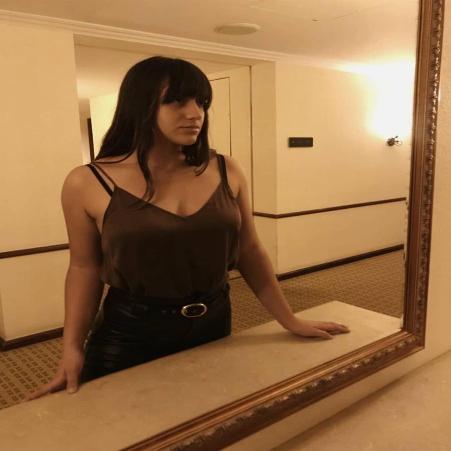 Είναι φτιαγμένοι ο ένας για τον άλλον: Η γυναίκα της ζωής του Γιάννη Πλούταρχου και τα πέντε παιδιά που ολολήρωσαν την ευτυχία τους