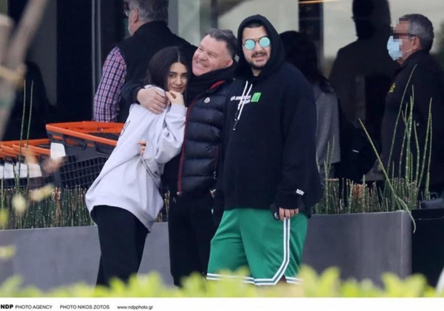 «Είναι είδωλο»: Εικόνες του 20χρονου γιου του Αλέξη Κούγια, Χρήστου, που σπουδάζει στη Νομική