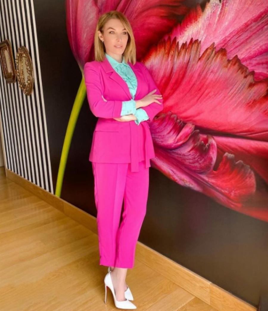 Ένα παλάτι για την Στεφανίδου και τον Ευαγγελάτο: Η υπέροχη βίλα στην Κηφισιά, η τεράστια κουζίνα και η χλιδάτη κρεβατοκάμαρα