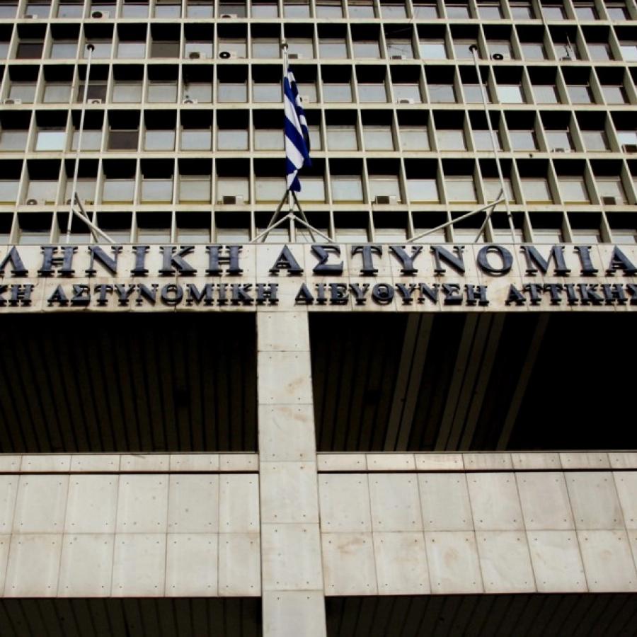 Κατάθεση 12χρονης: Ο Ηλίας Μίχος «μου έδειχνε αριθμούς από πινακίδες για να μπαίνω στα αυτοκίνητα», κατέθεσε η μαθήτρια