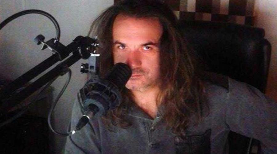 Σοβαρό τροχαίο για τον Νίκο Γκαραβέλα: «Τράκαρα μετωπικά με 140 χλμ και σώθηκα από θαύμα»