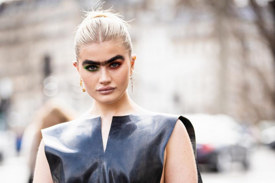 Χωρίς φουσκωμένα χείλη με άλλη μύτη και μικρό στήθος: Διέρρευσε φώτο της Χατζηπαντελή πριν τις πλαστικές