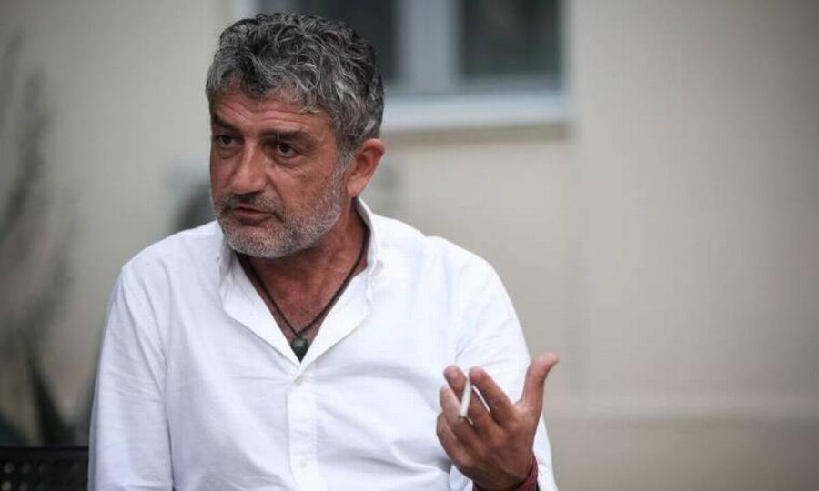 Δεν το πήρε κανείς χαμπάρι: Ο γιος του Δημήτρη Ήμελλου έχει εμφανιστεί στον Σασμό και είναι ένας κούκλος