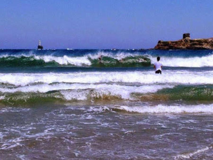 Κόβει την ανάσα: Στην Ελλάδα έχουμε τον ωραιότερο φάρο του κόσμου και βρίσκεται στην Άνδρο