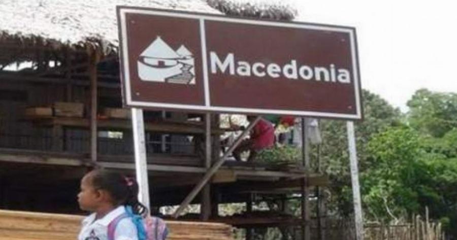 Η Μακεδονία του Αμαζονίου: Ο Δημήτρης Μαχαιρίδης και ο Διονύσης Κουρής έφτασαν μετά απο οδοιπορικό σε ένα μυθικό χωριό