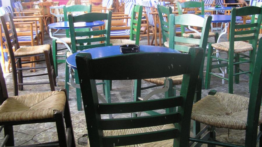 Φθιώτιδα: Είχε διαγνωστεί με καρκίνο ο 95χρονος που κέρασε όλο το καφενείο και μετά έβαλε τέλος στη ζωή του