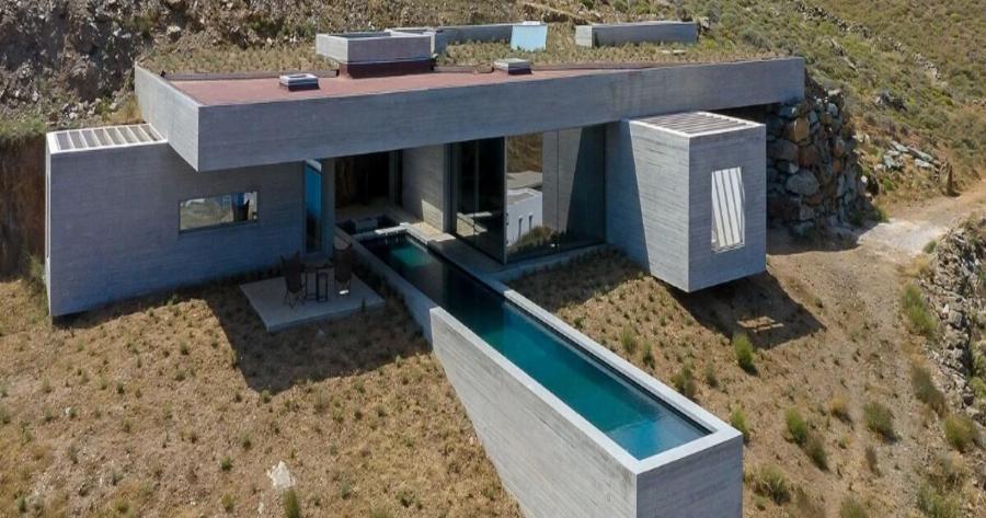 Σαρώνει τα βραβεία και αποθεώνεται από τους πάντες: Η Βίλα στην Τήνο με το υπερπολυτελές εσωτερικό της