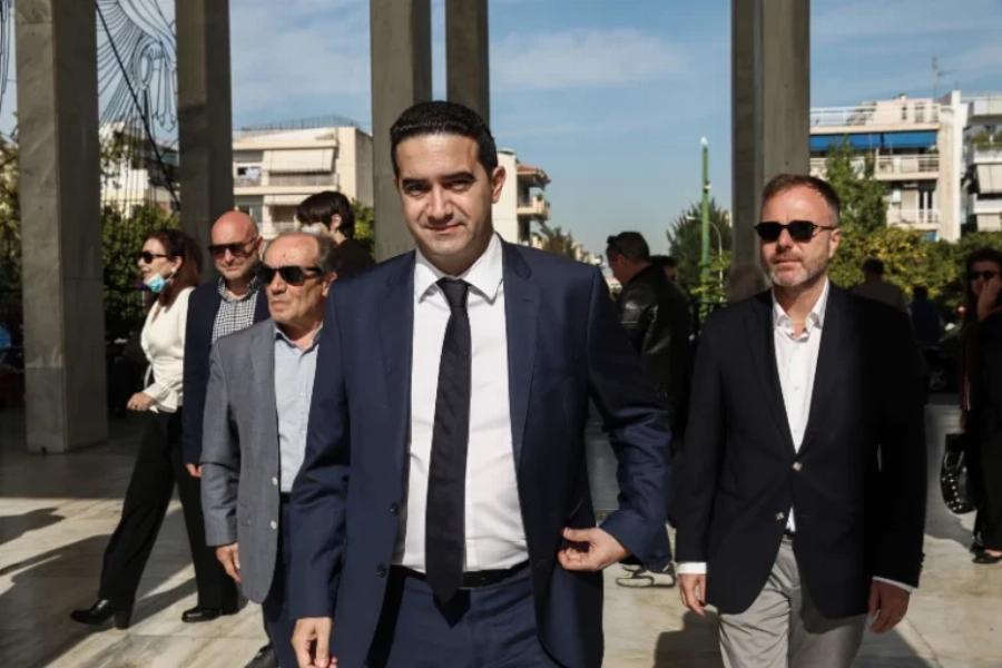 Φώφη Γεννηματά: Σε κλίμα συγκίνησης το μνημόσυνο για τον έναν χρόνο από τον θάνατό της