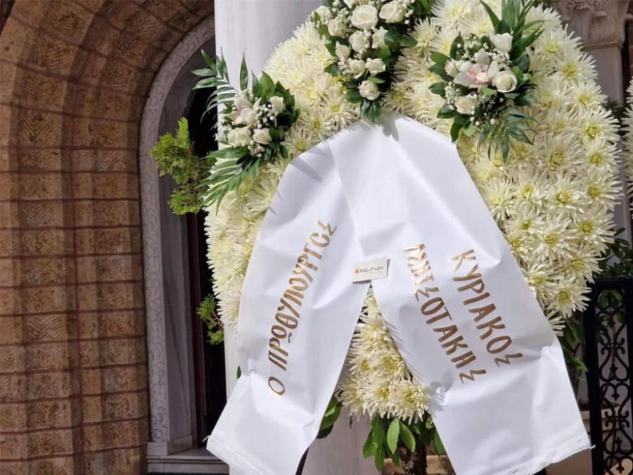 Αλέξανδρος Νικολαΐδης: Λύγισαν και οι πέτρες στην κηδεία του – «Παλικάρι μου, αετέ μου, πώς θα το περάσω αυτό»