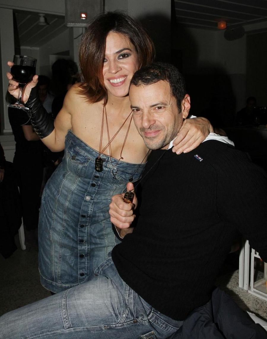 Ναταλία Δραγούμη: Τα 20 χρόνια του έρωτα με τον Έντι Ρόμπερτς, ο γάμος με τις φόρμες, ο μεγάλος φόβος και η καριέρα στην τηλεόραση