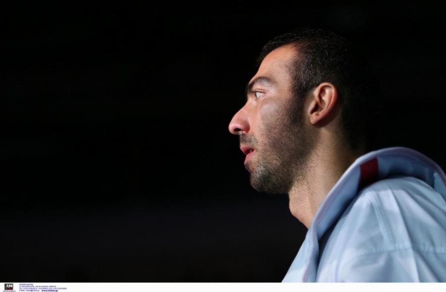 «Έσπασε μαμά, έσπασε!»: Η κραυγή αγωνίας του Αλέξανδρου Νικολαΐδη που έκανε όλη την Ελλάδα να κλάψει