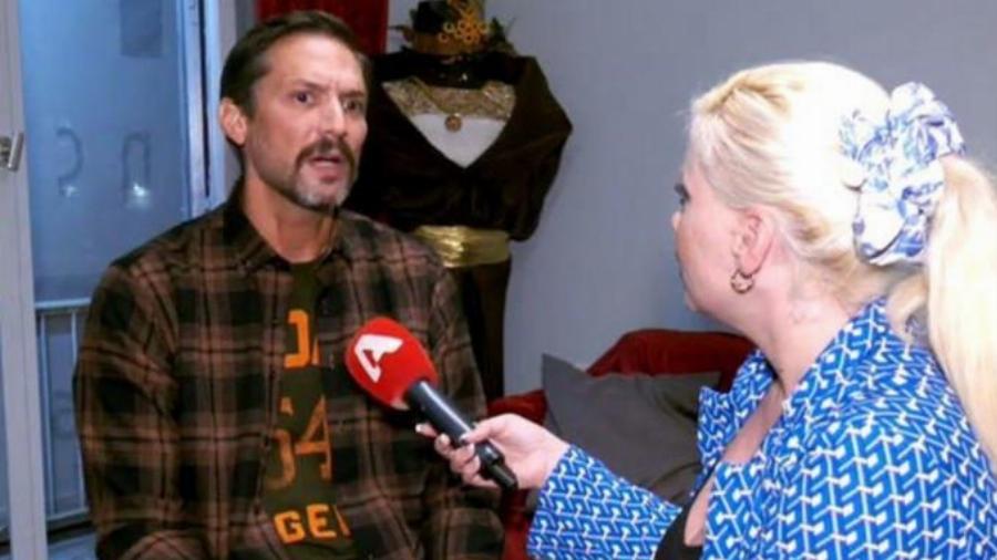 Αγνώριστος μετά από χρόνια ο Αλέξανδρος Παρθένης: Με γκρίζα μαλλιά, μούσια και φανερά αδυνατισμένος