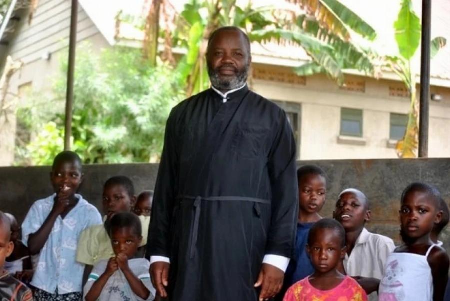 Συγκίνηση στην Ουγκάντα: Μαθητές ψέλνουν τον εθνικό ύμνο της Ελλάδας για την επέτειο του «ΟΧΙ»