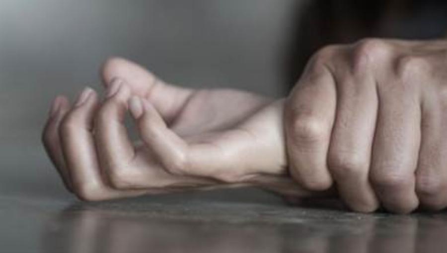 Ομόνοια: Σύλληψη δύο αστυνομικών για τον βιασμό 21χρονης στο Αστυνομικό Τμήμα