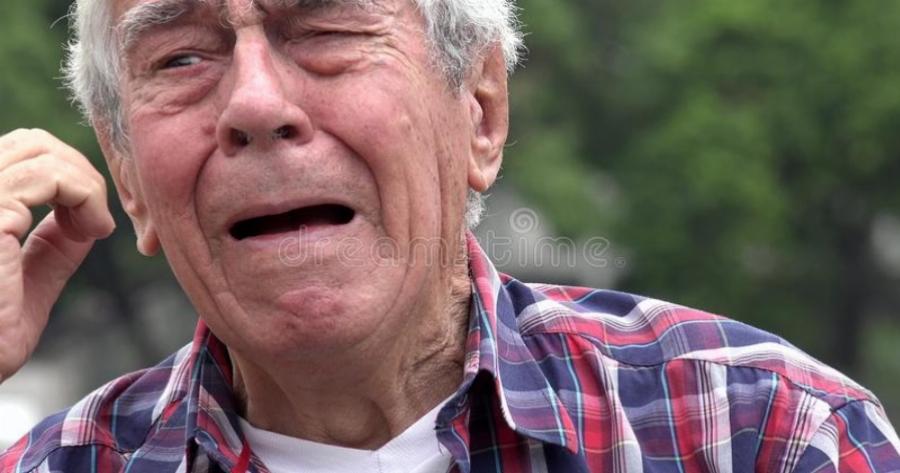 «Ο κυρ Γιάννης έφυγε ξεχασμένος από τα παιδιά του που έμεναν σε διπλανά σπίτια αγορασμένα με τα λεφτά του»