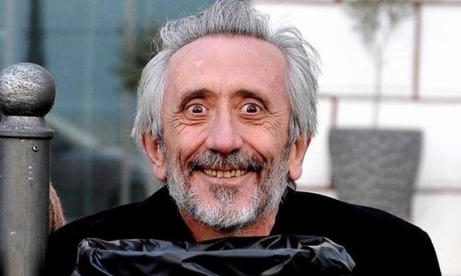 Τάσος Παλαντζίδης: Τα 16 χρόνια σχέσης, ο γάμος, η οικογένεια, οι οικονομικές δυσκολίες και οι τρεις δουλειές για να τα βγάλει πέρα