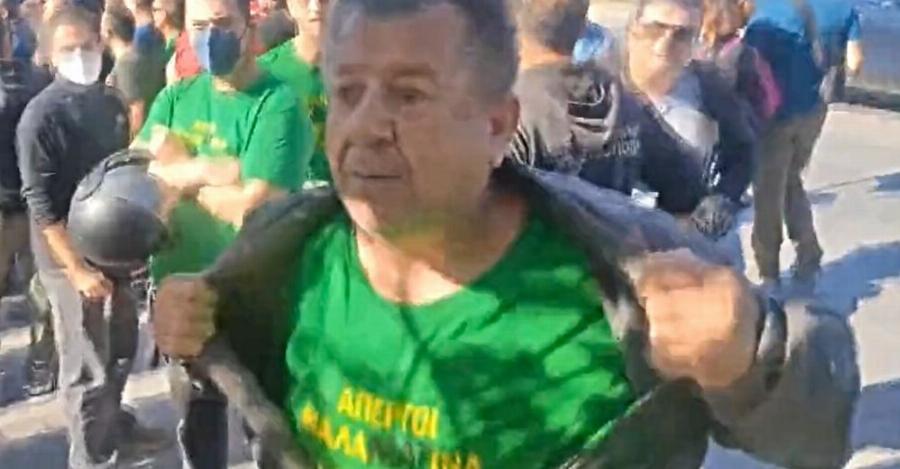 «3 εκατ. χλμ έχω κάνει & με πετάει στον δρόμο»: Ξεσπά εργάτης της «Μαλαματίνα»