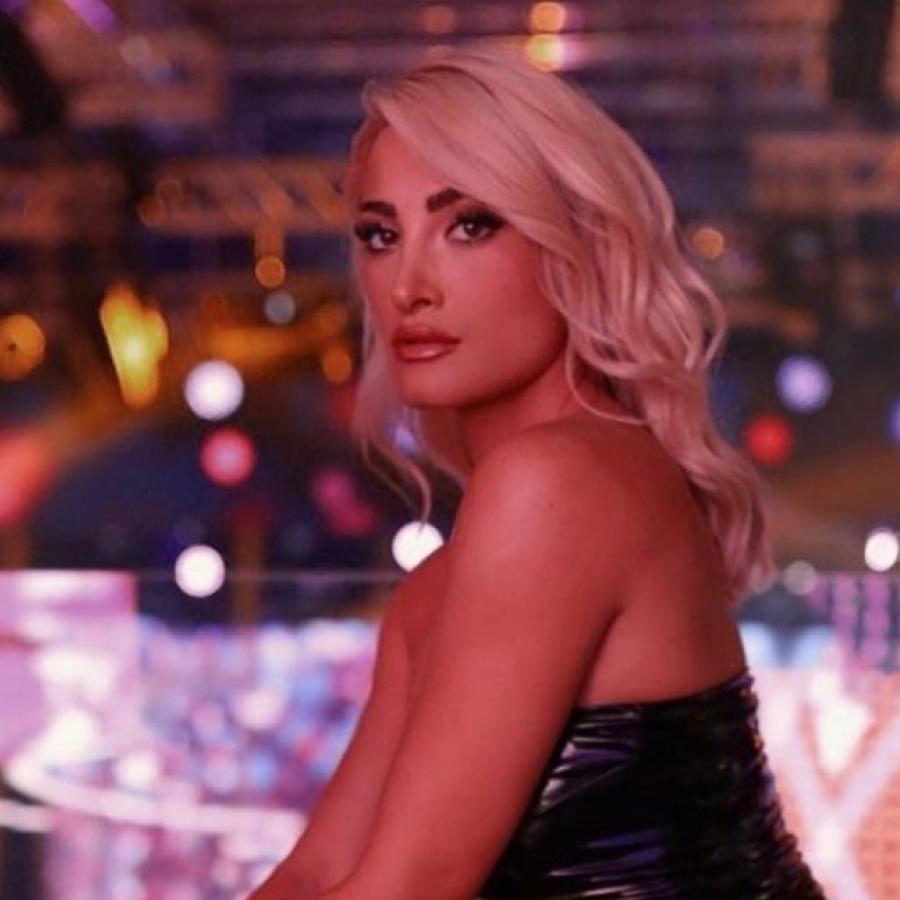 Σε πελάγη ευτυχίας η Ιωάννα Τούνη: Έκλαψε από τα γέλια για το «πρώτο της story ως δεσμευμένη γυναίκα»