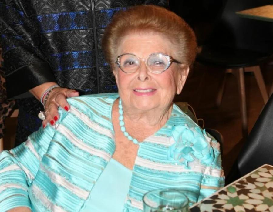 Οι 2 κορυφαίοι μάγειρες των 90s: Βέφα Αλεξιάδου και Ηλίας Μαμαλάκης φωτογραφήθηκαν χαμογελαστοί μαζί