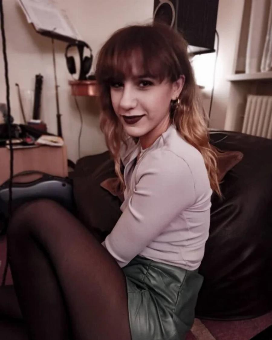 Θυμίζει «καφέ της χαράς»: Το παραδοσιακό σπίτι των Σκιαδαρέση-Μάλφα με την μεγάλη βιβλιοθήκη, τα ξύλινα έπιπλα και τους όμορφους πίνακες