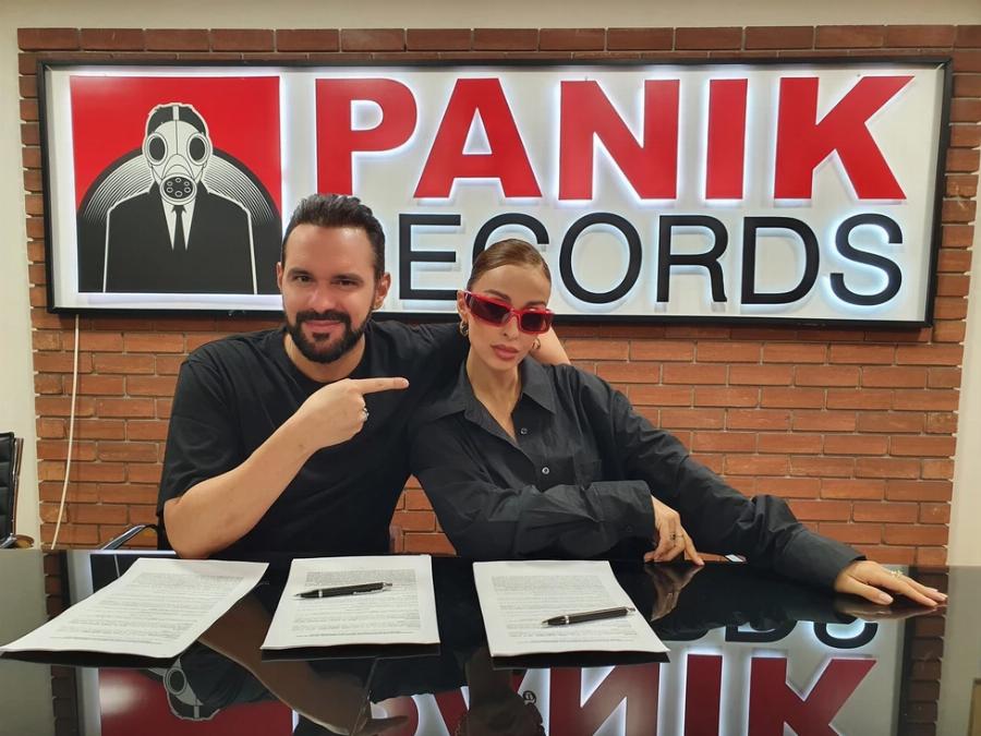 Τρισευτυχισμένη η Ελένη Φουρέιρα: Ανακοίνωσε η ίδια τα χαρούμενα μαντάτα