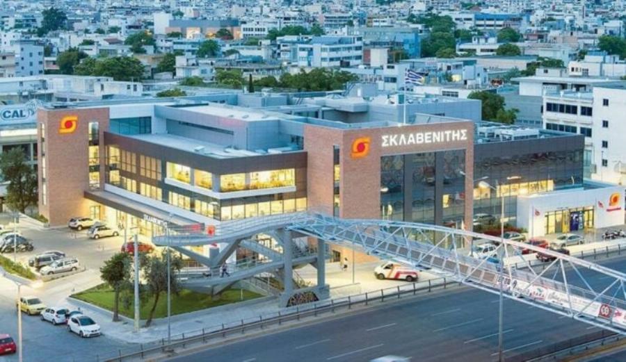 Αυξήσεις μισθών για 30.000 εργαζόμενους στο Σκλαβενίτη: Νέες παροχές και επιδόματα εκατομμυρίων στους υπαλλήλους του