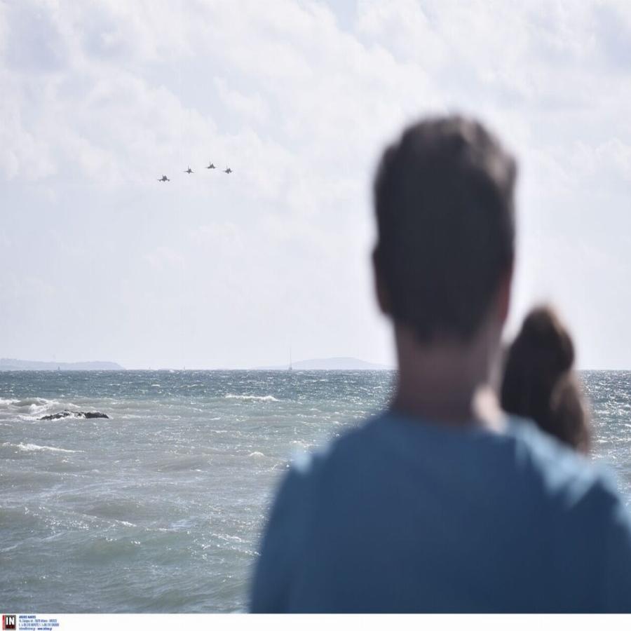 Πολεμική Αεροπορία: «Μολών Λαβέ» – Συγκλονίζει ο πιλότος του «ΖΕΥΣ» από τον ουρανό της Αθήνας