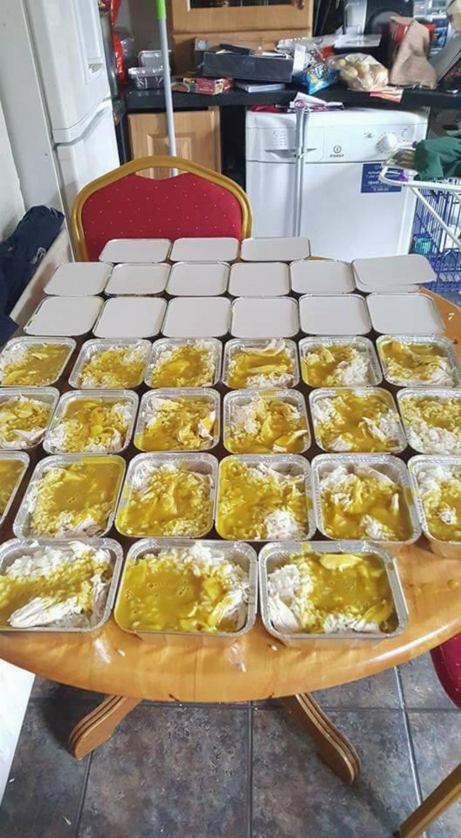 Αληθινή πράξη αγάπης: 65χρονος μαγειρεύει 50 γεύματα την εβδομάδα για τους άστεγους και τα πληρώνει όλα μόνος