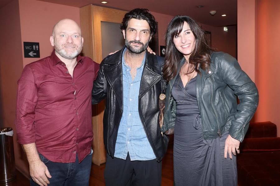 Σαν να μην πέρασε μία μέρα: Πώς είναι σήμερα η Ζωή Ναλμπάντη – Ήταν η «αδελφή» του Μπέζου στο «Άκρως Οικογενειακόν»