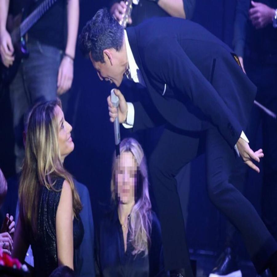 Χαμός στην πρεμιέρα Ρουβά-Αργυρού: Τα τρυφερά λόγια, η αφιέρωση του Σάκη στην Κάτια και οι διάσημοι που έδωσαν το παρών