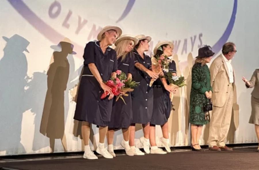 Πρώτη φορά πάνω στο σανίδι: Η Νατάσα Παζαΐτη εντυπωσίασε με τις θεατρικές της ικανότητες