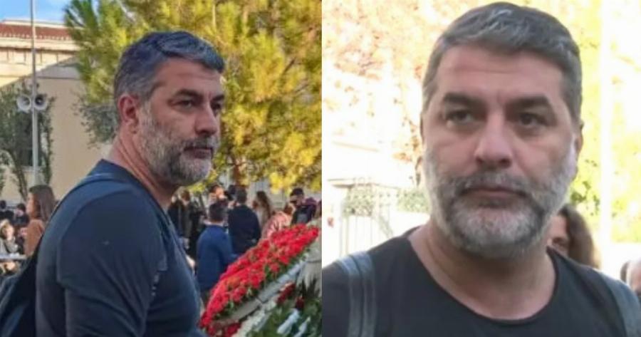 Οι 2 λέξεις που έγραψε ο ηθοποιός: Ο Βασίλης Μπισμπίκης στον εορτασμό της 49ης επετείου του Πολυτεχνείου