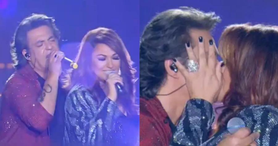 Χαμός στο J2US: Ο Διονύσης Σχοινάς «άρπαξε» την Καίτη Γαρμπή και την τρέλανε με καυτό φιλί