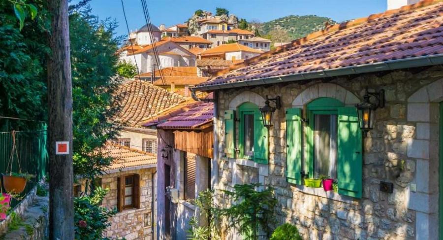 Χειμερινές διακοπές για όλους: Τα 3+1 προγράμματα που «τρέχουν» – 6 ημέρες και 150 ευρώ με επιδότηση