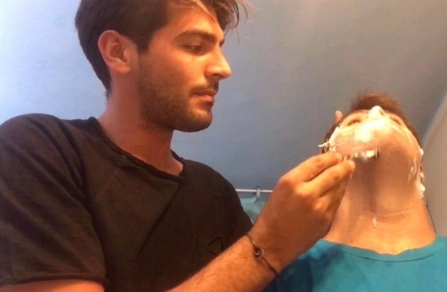 Γιώργος και Nίκος Τζερεμές: Δύο αχώριστα αδέρφια ο ένας με σύνδρομο Down που τους δένουν πολλά περισσότερα από την αγάπη