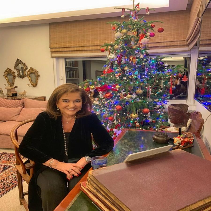 Η Ντόρα Μπακογιάννη καθηλώνει για τη μάχη με τον καρκίνο: «Λες ”πόσο χρόνο έχω; Μπορεί να είναι ένα Πάσχα”»