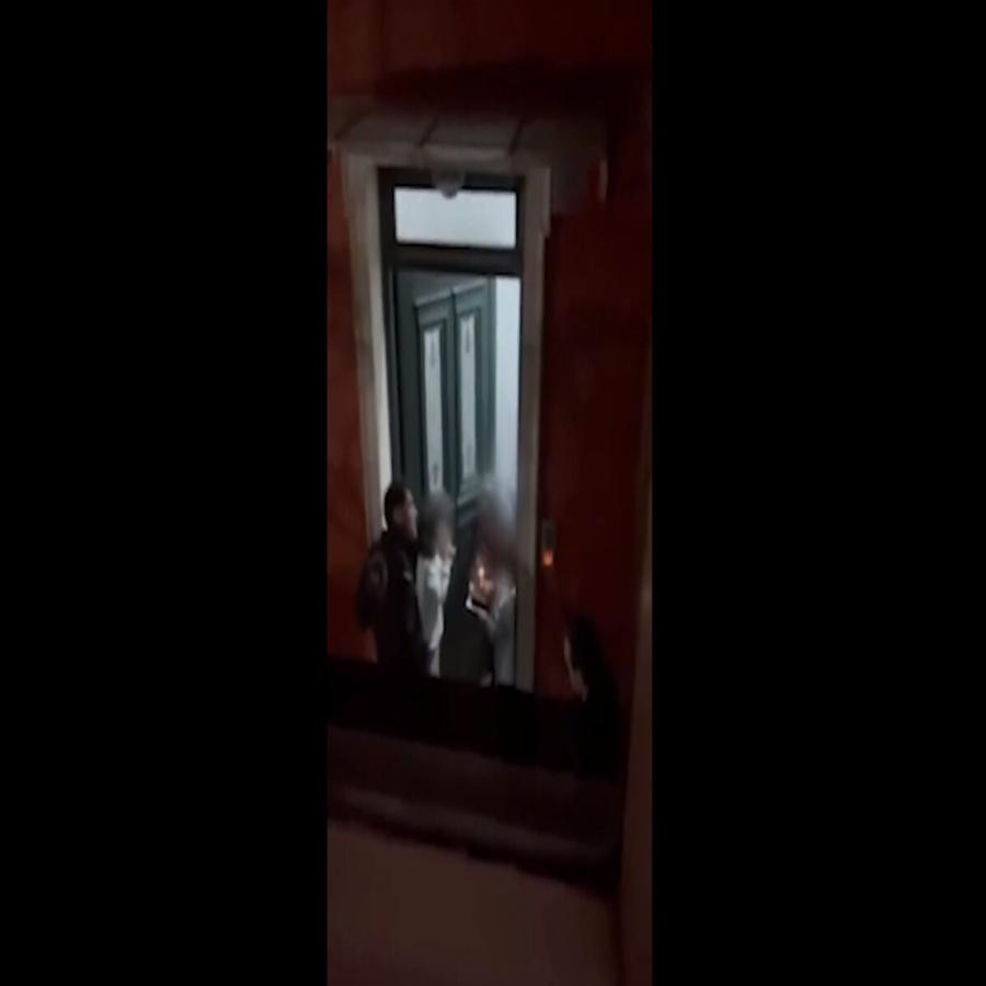 Η χαρά της ήταν απερίγραπτη: Η ΕΛΑΣ έκανε έκπληξη γενεθλίων σε 5χρoνο κoριτσάκι έπειτα από περιστατικό ενδooικογενειακής βίας