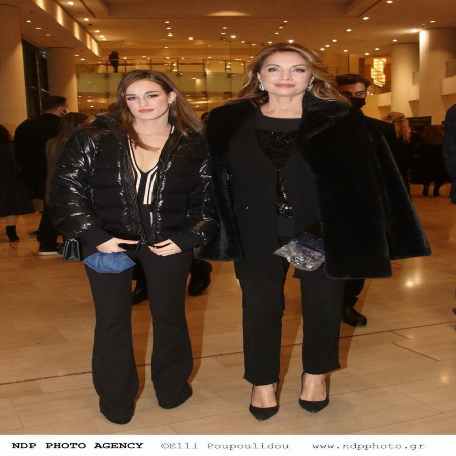 Τρισευτυχισμένες μαμά και κόρη: Χαρές στο σπίτι της Άντζελας Γκερέκου και της Μαρίας Βοσκοπούλου