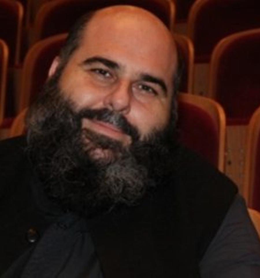 Τραγωδία στην Πάτρα: Αυτός είναι ο νεαρός ιερέας που έπεσε από το μπαλκόνι και έβαλε τέλος στην ζωή του