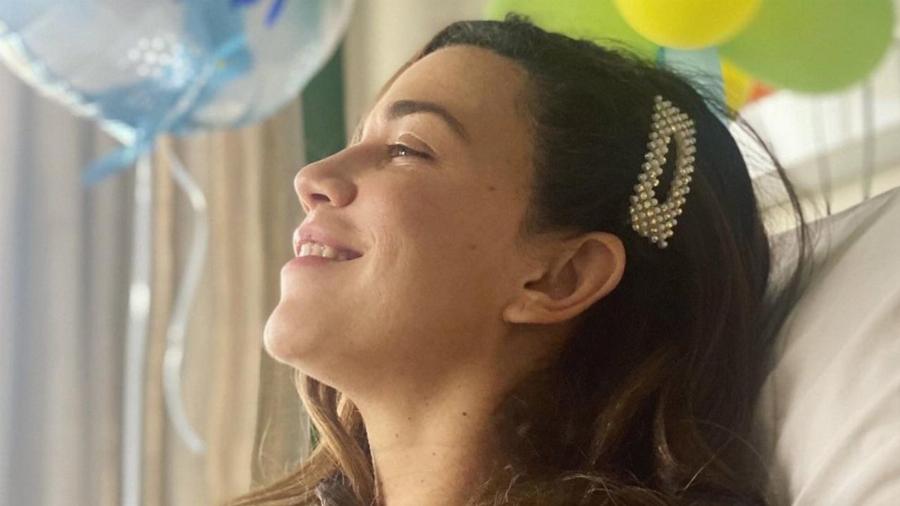 Άστραψε και βρόντηξε η Κατερίνα Στικούδη: «Είπαν ότι είχα παρένθετη μητέρα, ότι έκανα πλαστικές αμέσως μετά την εγκυμοσύνη»